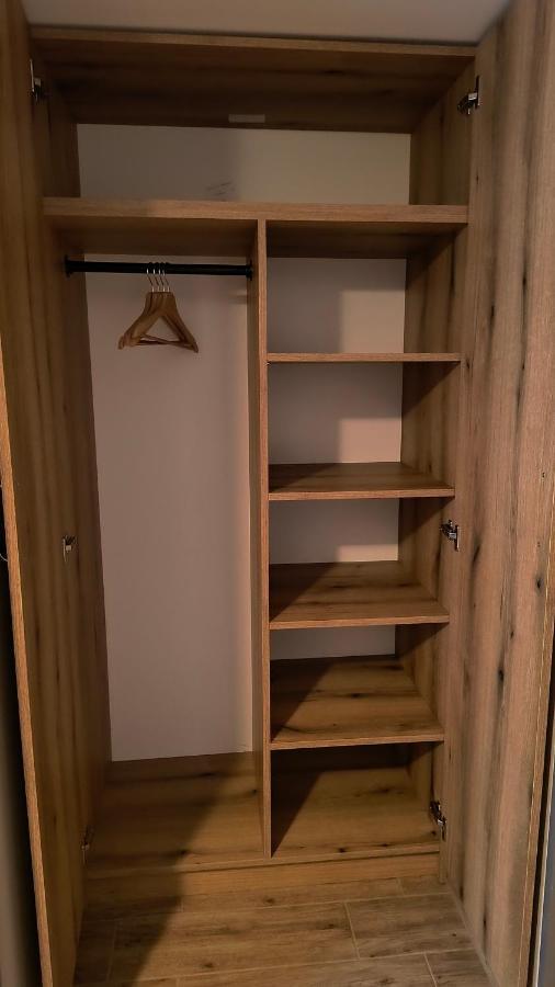 Pokoje Goscinne U Marka Tuszyn Extérieur photo