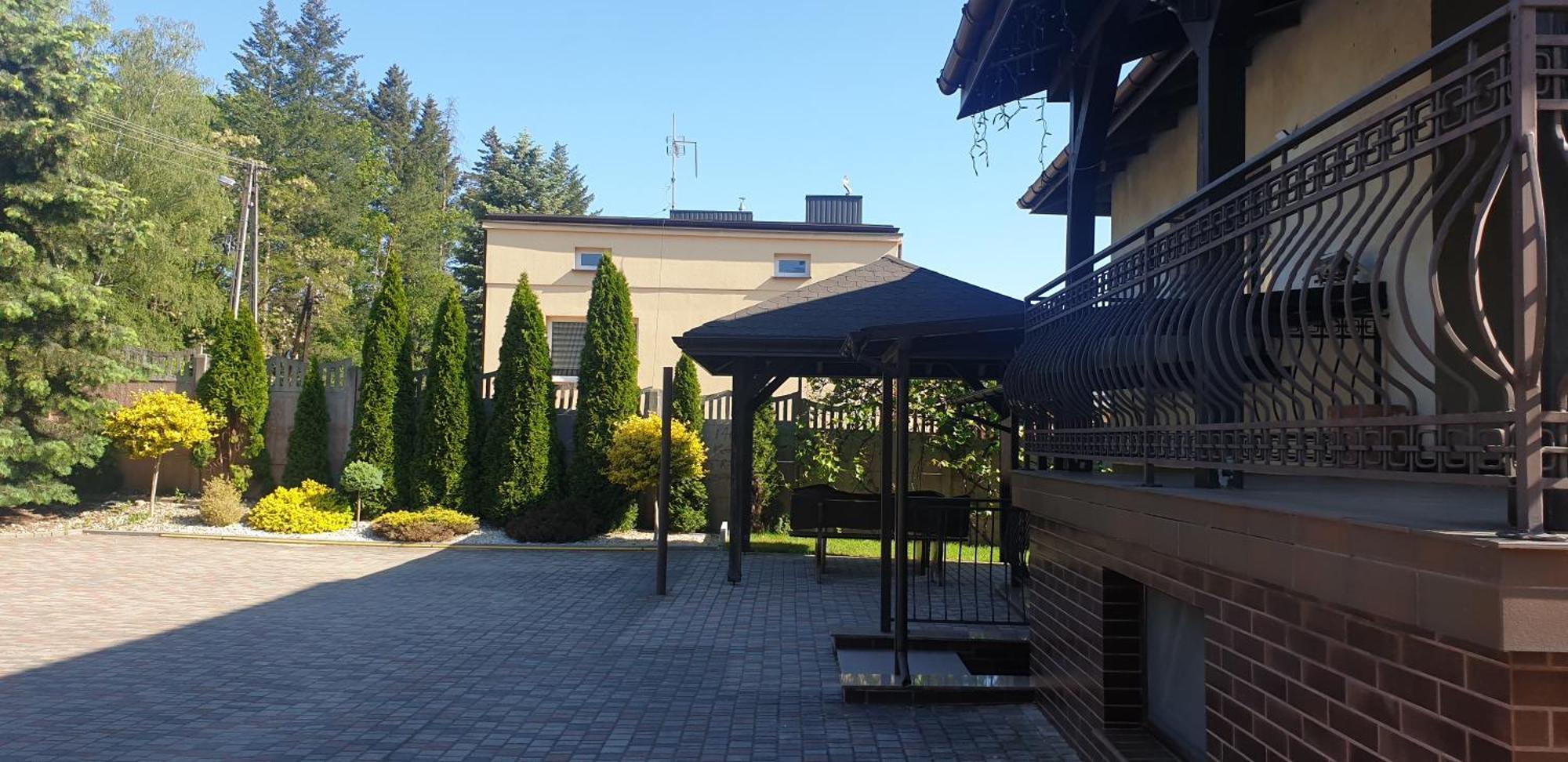 Pokoje Goscinne U Marka Tuszyn Extérieur photo
